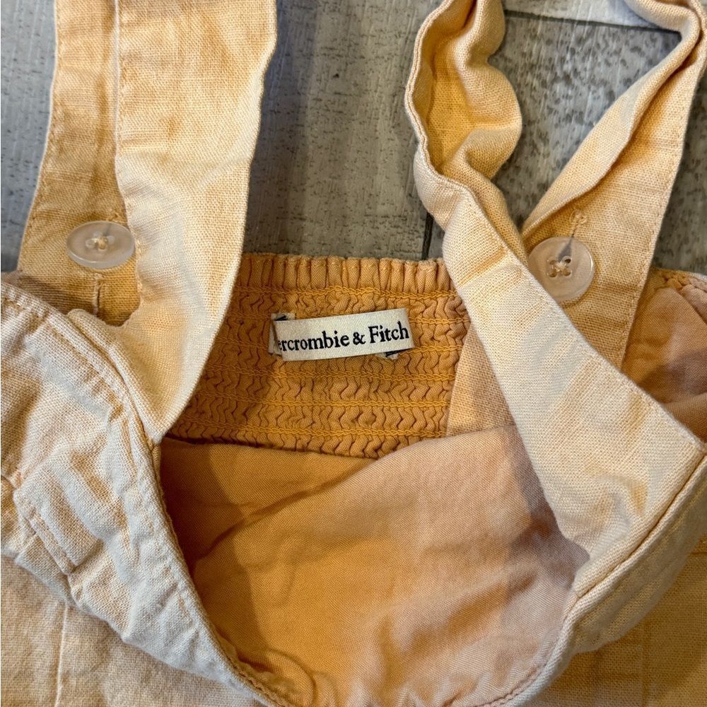 Abercrombie & Fitch Linen Cropped Tank Top - Picture 2 of 3